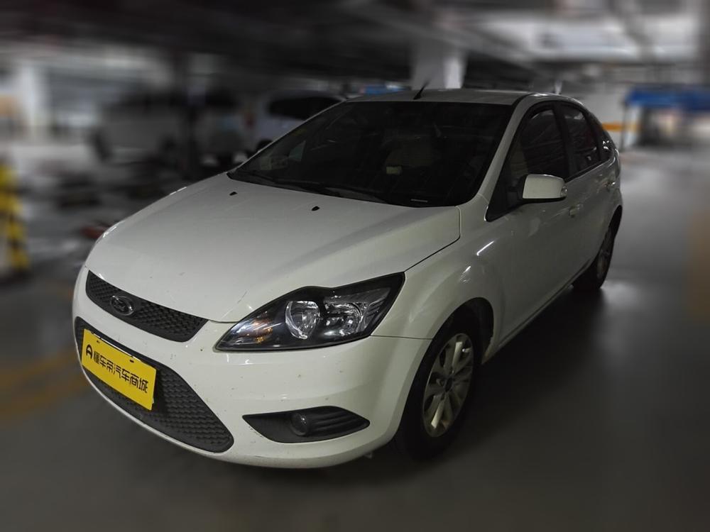 Ford Focus 2013 модификация лян кузов Classic 1.8L Manual Basic