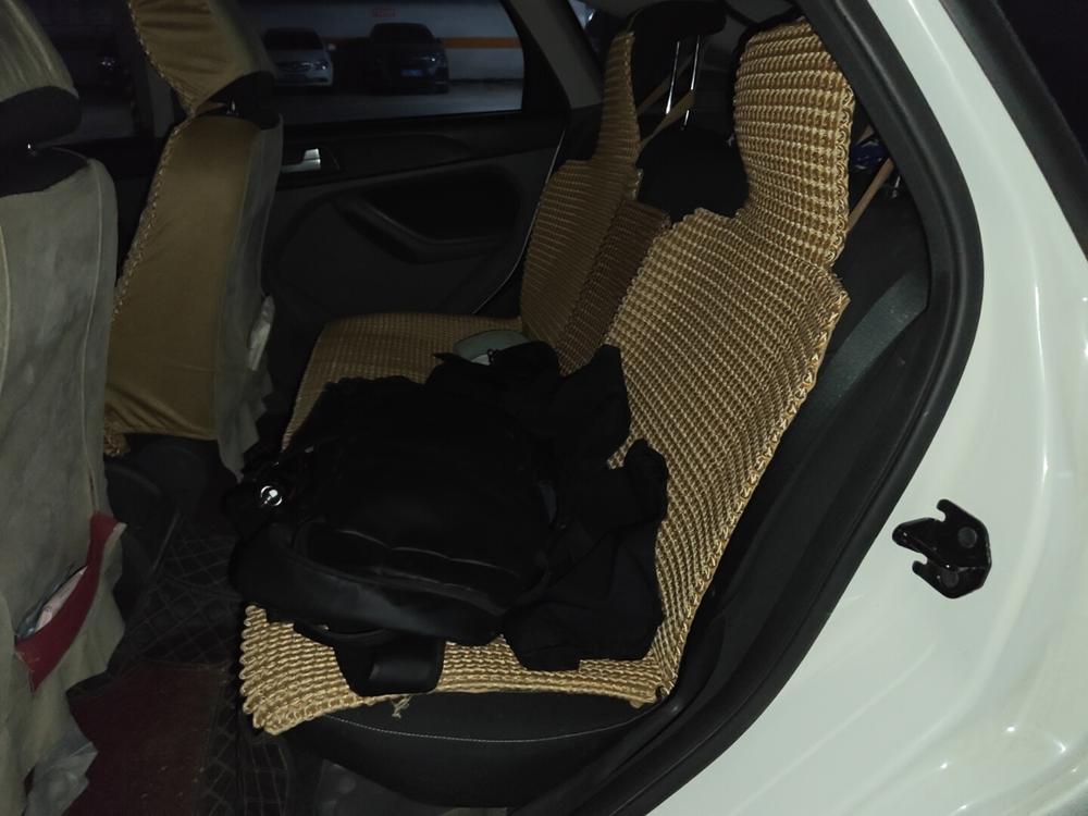 Ford Focus 2013 модификация лян кузов Classic 1.8L Manual Basic – фото 12