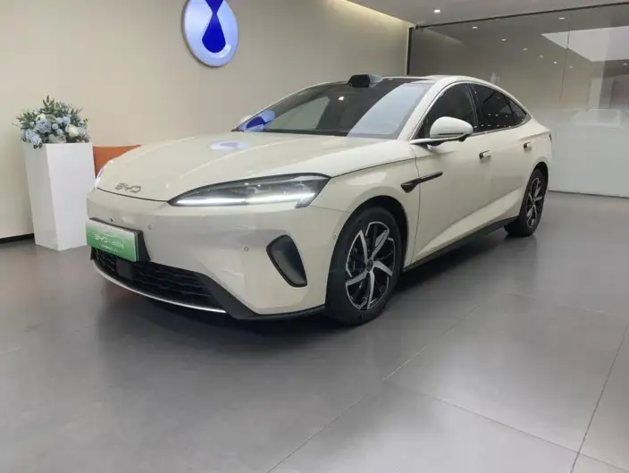 BYD Seal 07DM 2026 Model DM-i 230KM Flagship Model – фото 1