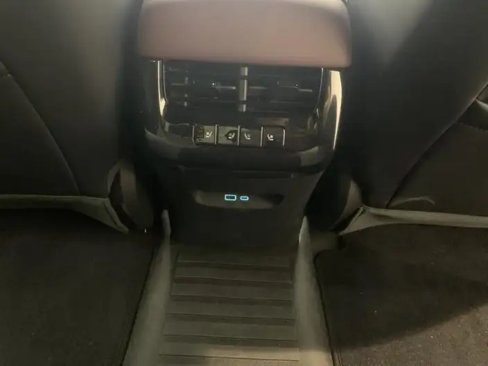 BYD Seal 07DM 2026 Model DM-i 230KM Flagship Model – фото 8