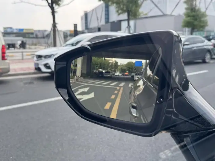 Lexus ES 2024 Model 200 Premium – фото 9