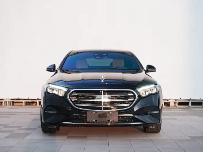 Mercedes-Benz E-Class 2025 Model E 300 L Luxury Model sedan – фото 2