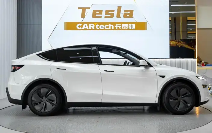 Model Y 2025 Model Rear-wheel drive version – фото 7