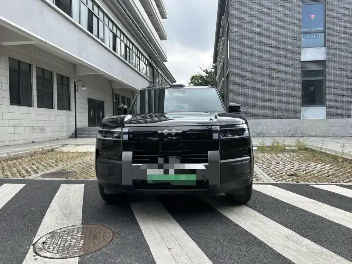 Titan 7 PHEV 2025 Model 190KM 4WD Ultra Edition