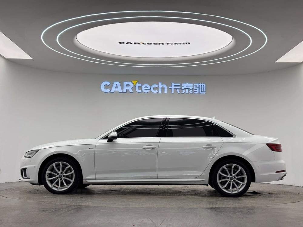 Audi A4L 2019 40 TFSI Style China VI