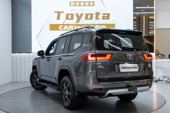 Land Cruiser (import 2022 Model 3.5T Automatic 4WD 7 seat Parallel Imported – фото 4