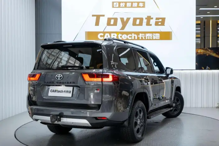 Land Cruiser (import 2022 Model 3.5T Automatic 4WD 7 seat Parallel Imported – фото 6