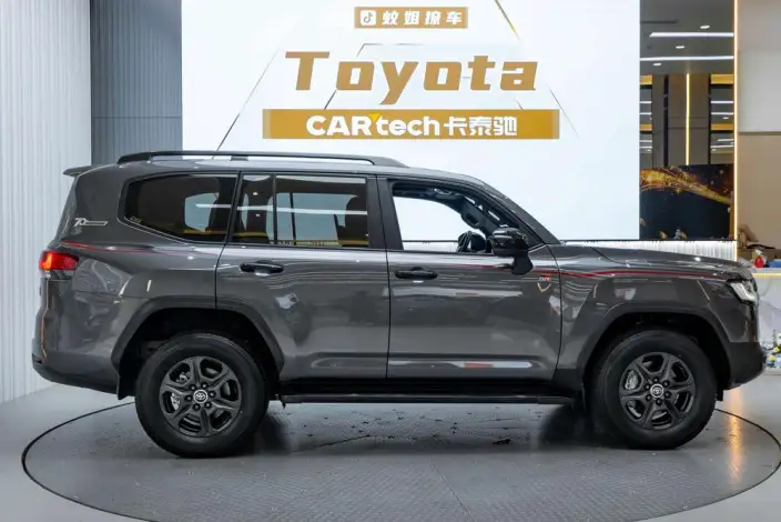 Land Cruiser (import 2022 Model 3.5T Automatic 4WD 7 seat Parallel Imported – фото 7