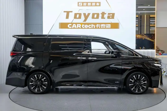 Vellfire 2024 Model 2.5L Automatic 4WD 7 seat Parallel Imported – фото 7