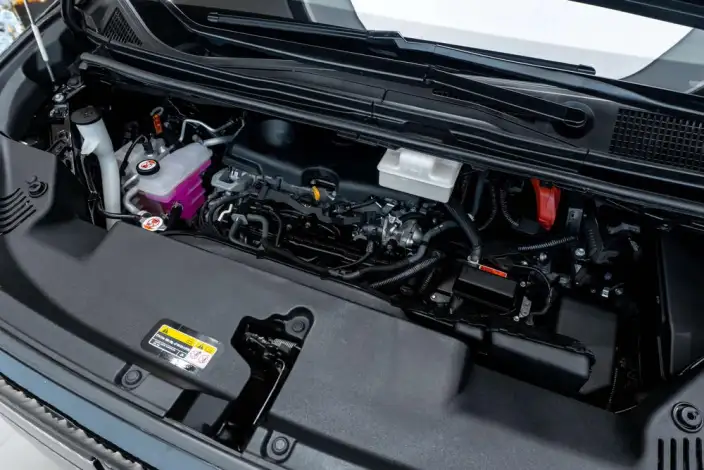 Vellfire 2024 Model 2.5L Automatic 4WD 7 seat Parallel Imported – фото 9