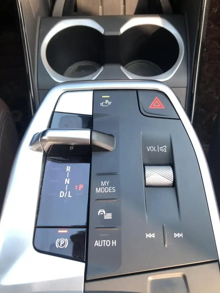 BMW iX 1 2024 Model eDrive25L M Sports Set – фото 8