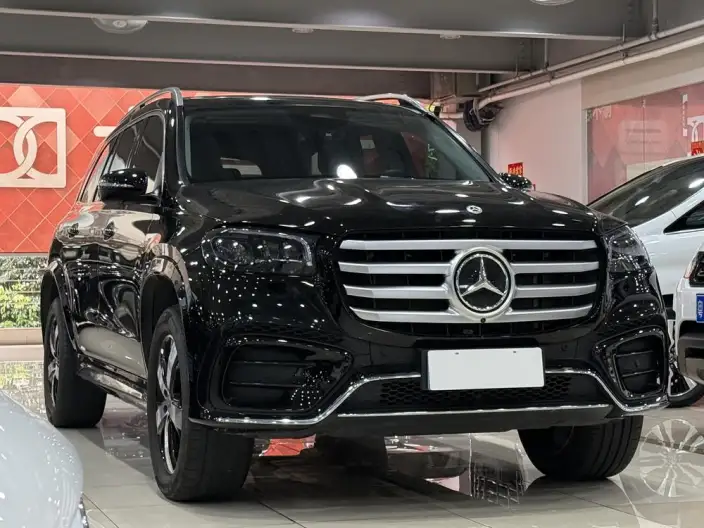 Mercedes-Benz GLS 2025 Model GLS 450 4MATIC Dynamic Model – фото 3