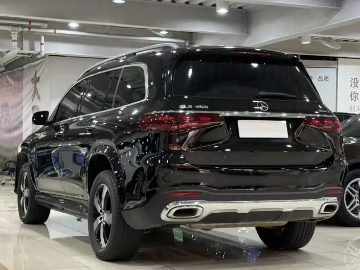 Mercedes-Benz GLS 2025 Model GLS 450 4MATIC Dynamic Model – фото 5