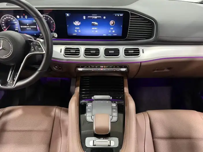 Mercedes-Benz GLS 2025 Model GLS 450 4MATIC Dynamic Model – фото 8