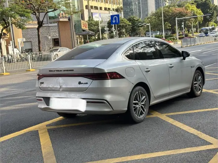 Qin Plus EV 2021 Model 500KM Noble Model – фото 4