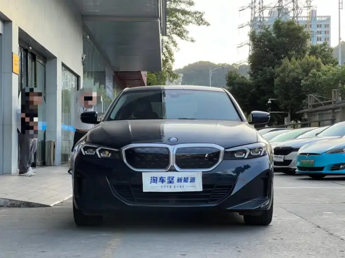 BMW i3 2022 Model eDrive35L – фото 2