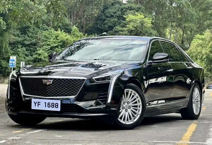 Cadillac CT6 2022 Model 28T Luxury Model – фото 1