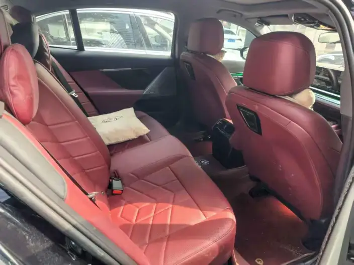 BMW 5 Series 2024 Model 530Li Leading Model M Sports Set – фото 10