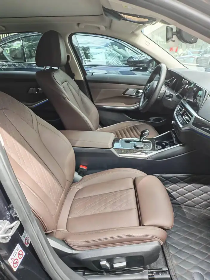 BMW 3 Series 2022 Model 325Li M Sports Set – фото 10