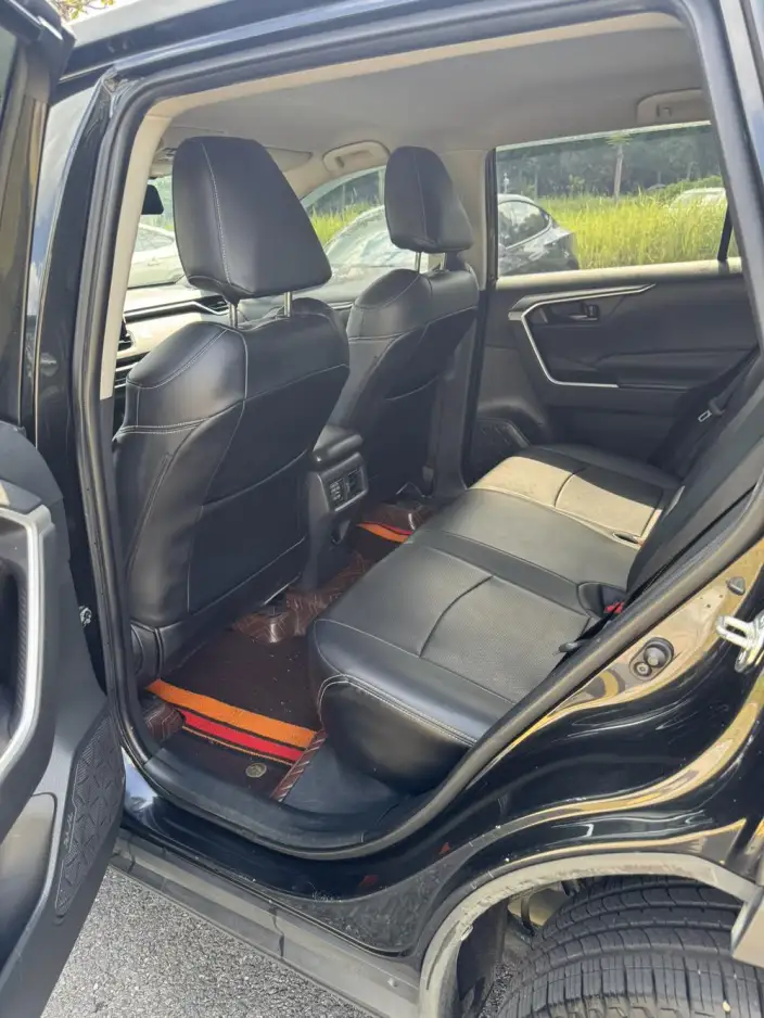 Toyota RAV4 2022 Model 2.0L CVT 2WD Urban Edition – фото 9