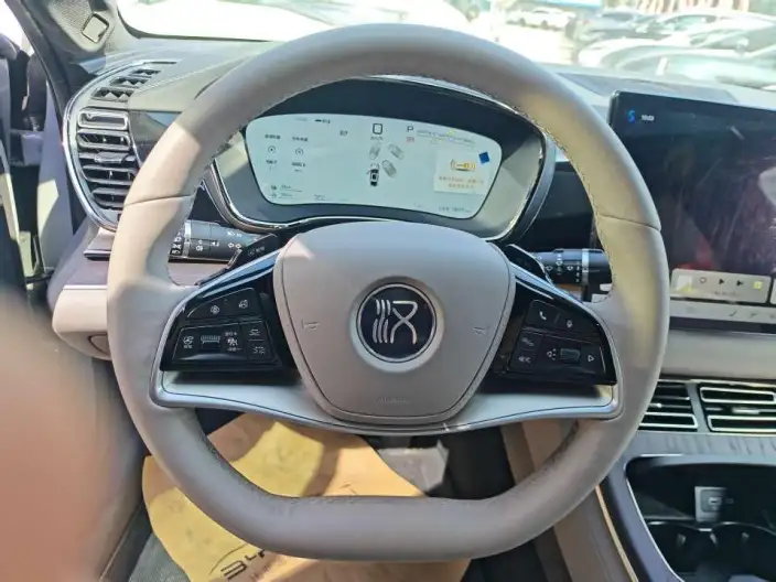 BYD Han DM 2025 Model Smart Driving Edition DM-i 125KM LiDAR Flagship Model – фото 9
