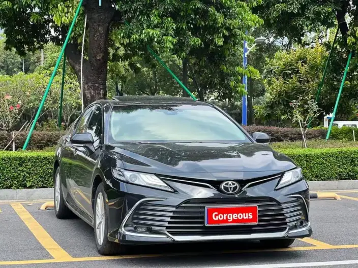 Toyota Camry 2022 Model 2.0GVP Leading version – фото 2