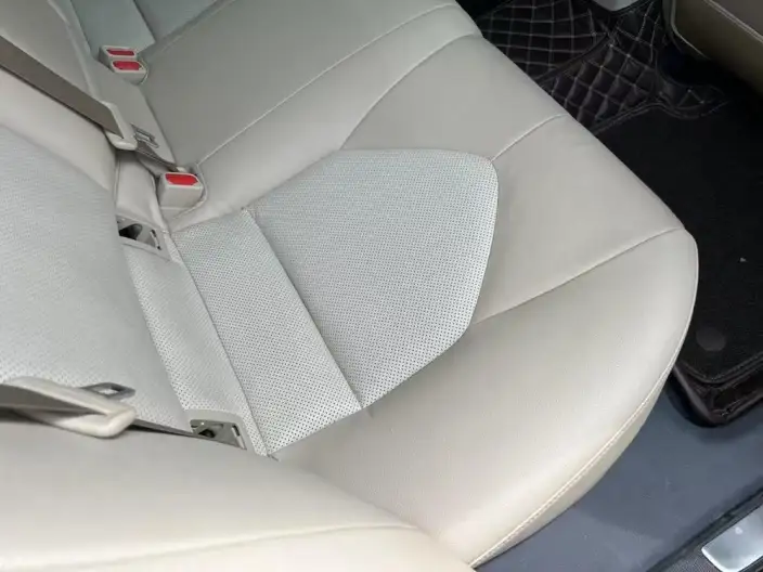 Toyota Camry 2022 Model 2.0GVP Leading version – фото 10
