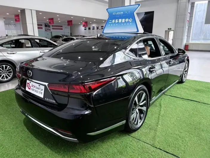 Lexus LS 2020 Model 500h Superior Edition China VI – фото 5