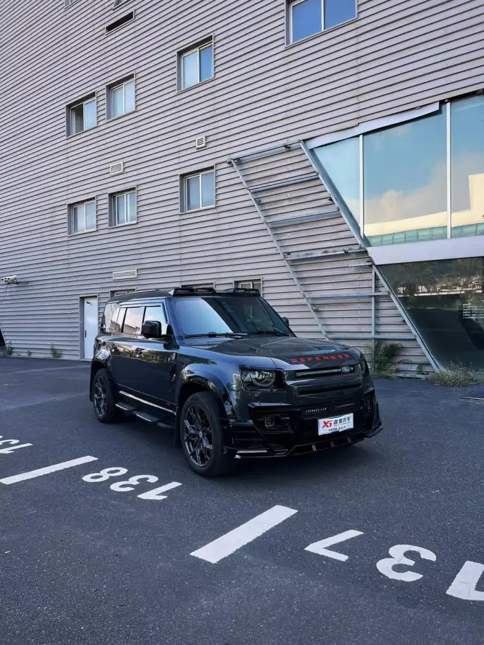 Land Rover Defender 2024 Model 110 3.0T P400 X-Dynamic HSE – фото 5
