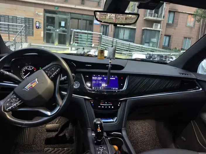 Cadillac XT6 2022 Model 2.0T VI seat 4WD Luxury Model Standard Edition – фото 5