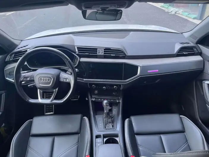 AUDI Q3 2024 Model 35 TFSI Fashion Dynamic Model – фото 8
