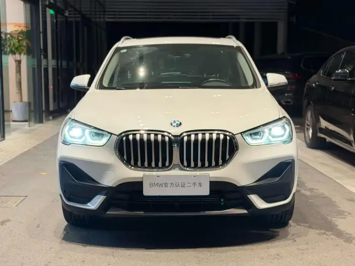BMW X1 2022 Model sDrive25Li Leading Model – фото 2