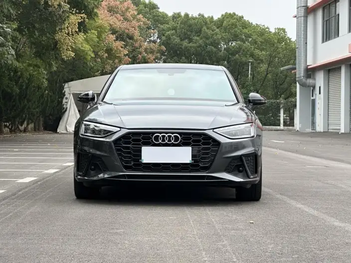 Audi A4 L 2022 Model 40 TFSI Luxury Dynamic Model – фото 2