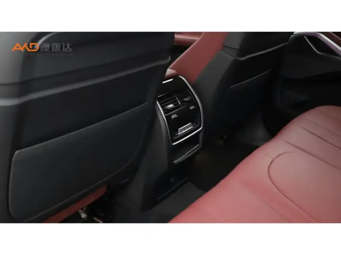 BMW X6 2022 Model Facelift xDrive40i Exclusive Model M Sports Set – фото 5