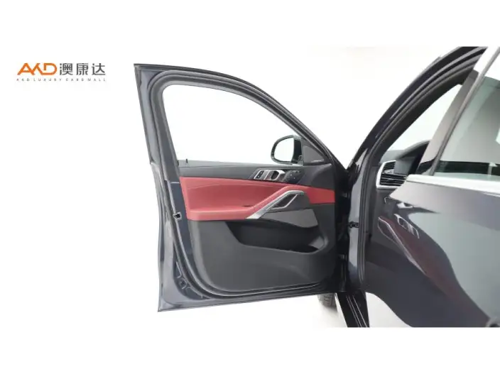 BMW X6 2022 Model Facelift xDrive40i Exclusive Model M Sports Set – фото 10