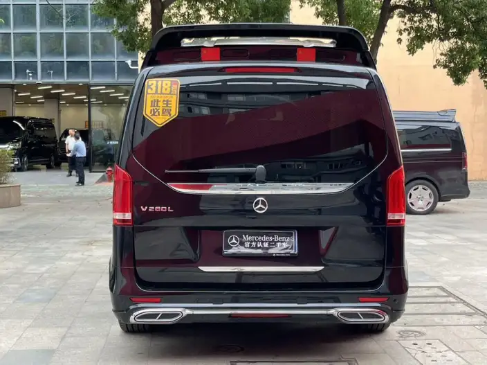 Mercedes-Benz V-Class 2022 Model V 260 L Long wheelbase Deluxe Edition – фото 5