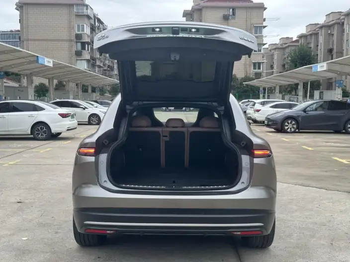 NIO EC6 2023 Model 75kWh – фото 5