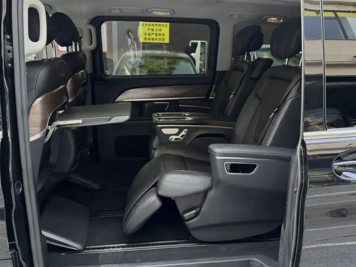 Mercedes-Benz V-Class 2021 Model V 260 L Long wheelbase Deluxe Edition – фото 8