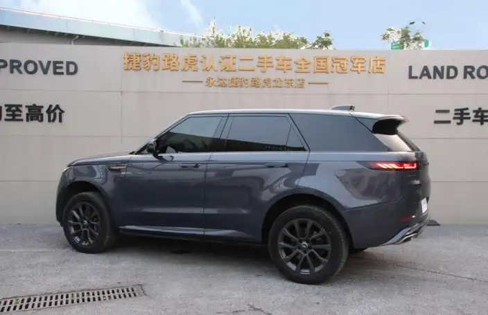 Range Rover Sport 2023 Model 3.0 L6 DYNAMIC SE – фото 5