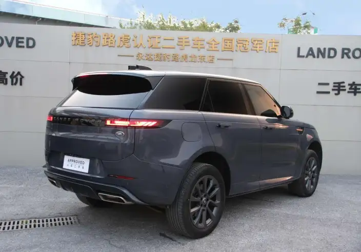 Range Rover Sport 2023 Model 3.0 L6 DYNAMIC SE – фото 7