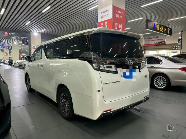 Vellfire 2021 Model Toyota Crown Hybrid 2.5L HV Premium Edition – фото 3