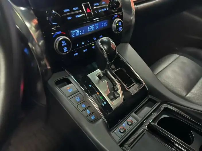 Vellfire 2021 Model Toyota Crown Hybrid 2.5L HV Premium Edition – фото 6
