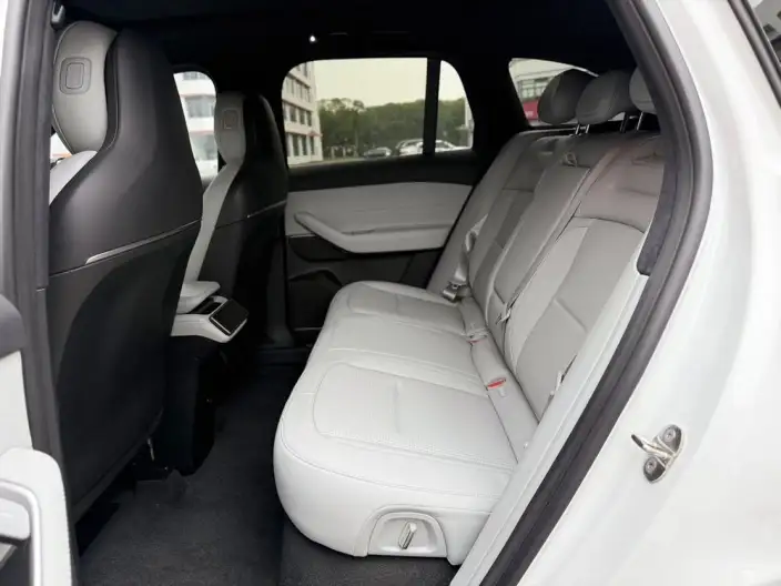 NIO ES6 2023 Model 75kWh – фото 10
