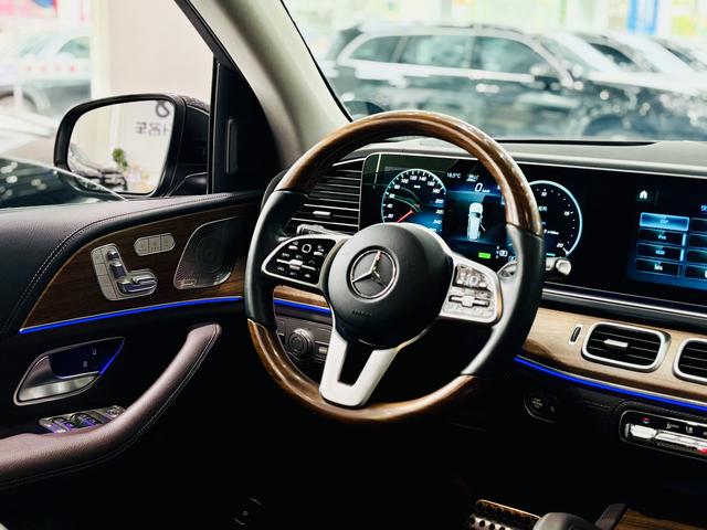 Mercedes-Benz GLS 2023 GLS 450 4MATIC Luxury – фото 16