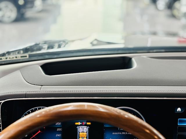 Mercedes-Benz GLS 2023 GLS 450 4MATIC Luxury – фото 35
