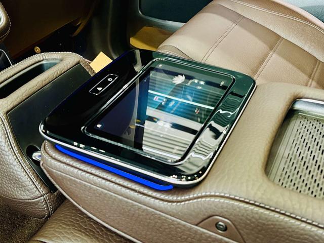 Mercedes-Benz GLS 2023 GLS 450 4MATIC Luxury – фото 46