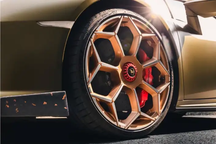 Huracán 2019 Model EVO Spyder – фото 7
