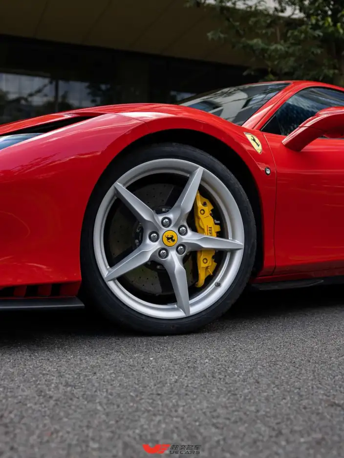 Ferrari F8 2019 Model Tributo 3.9T V8 – фото 9