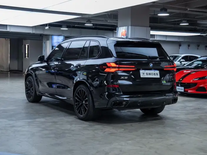 BMW X5 2023 Model xDrive40Li M Sports Night Set – фото 4
