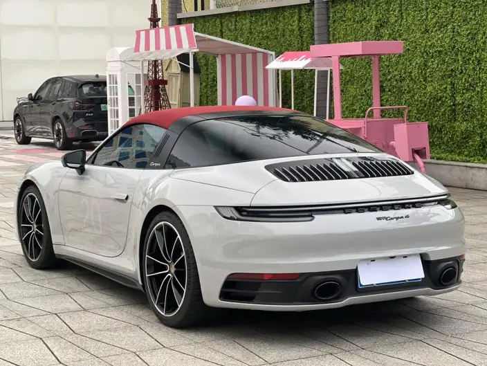 PORSCHE 911 2023 Model Targa 4 3.0T – фото 4